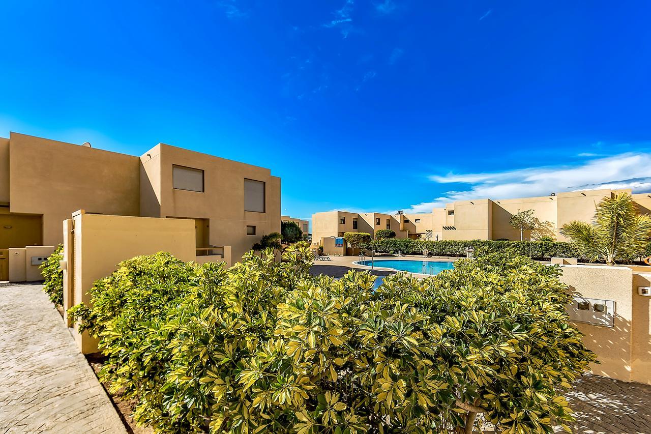 Family Townhouse La Tejita Apartment ภายนอก รูปภาพ